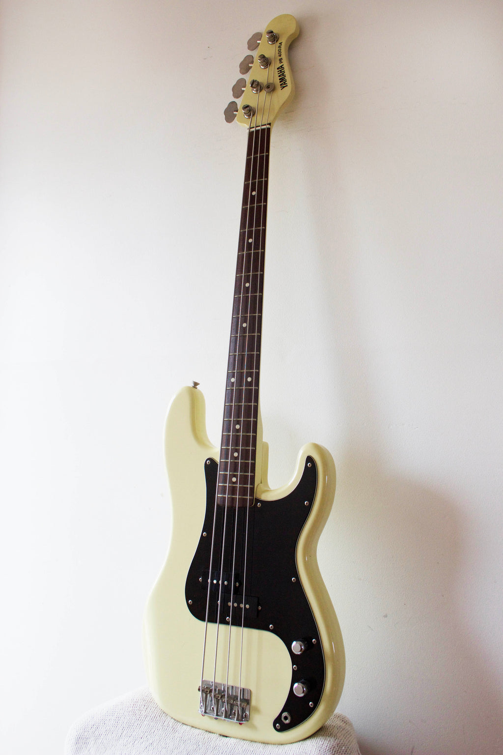 Yamaha PB400RA Pulser Bass Classic White 1985