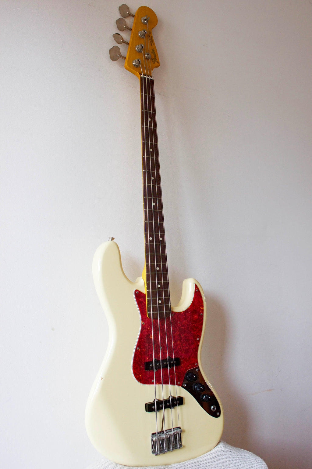 Fender Jazz Bass '62 Reissue Vintage White 1999-02