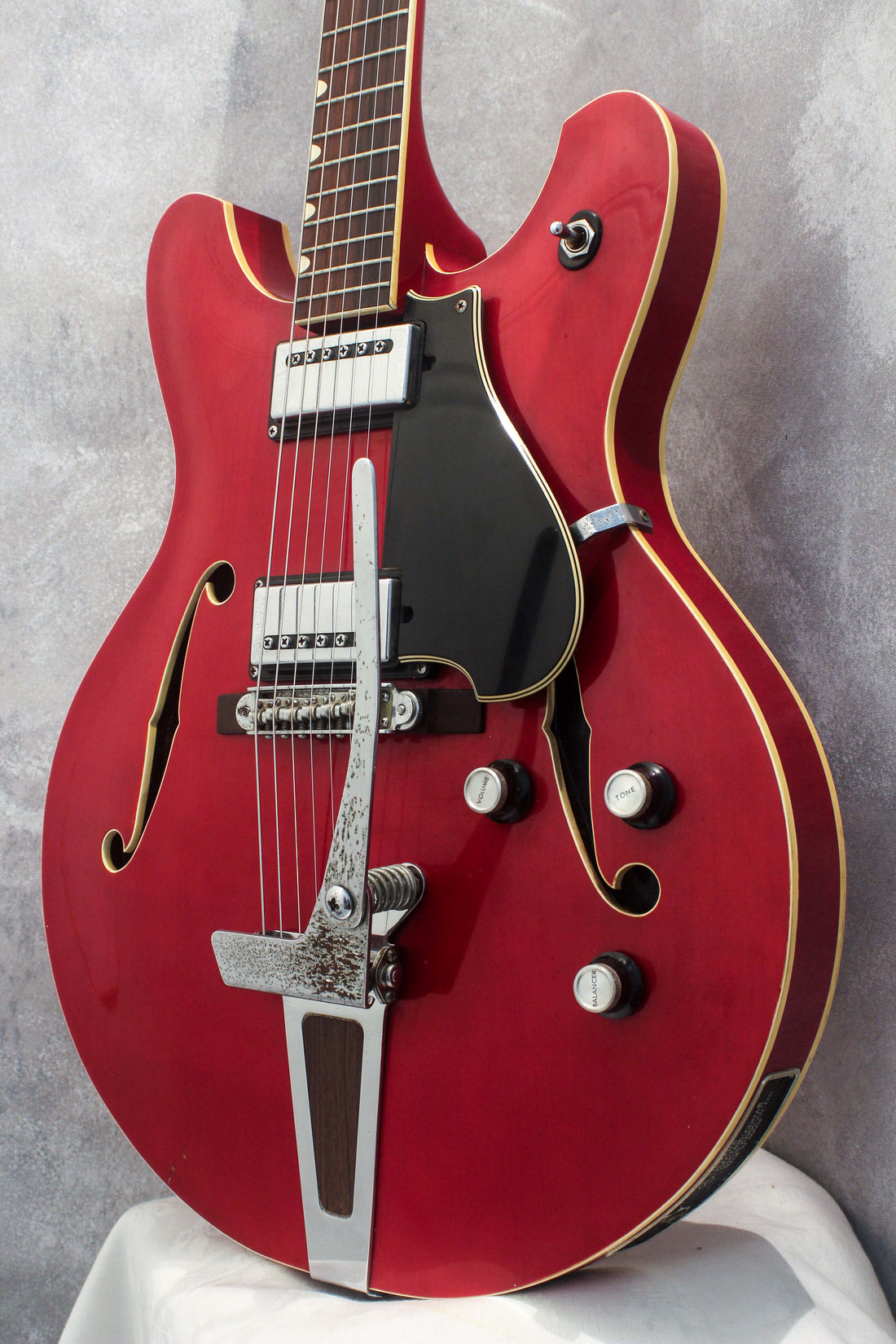 Yamaha SA-30 Hollow Body Transparent Red 1973