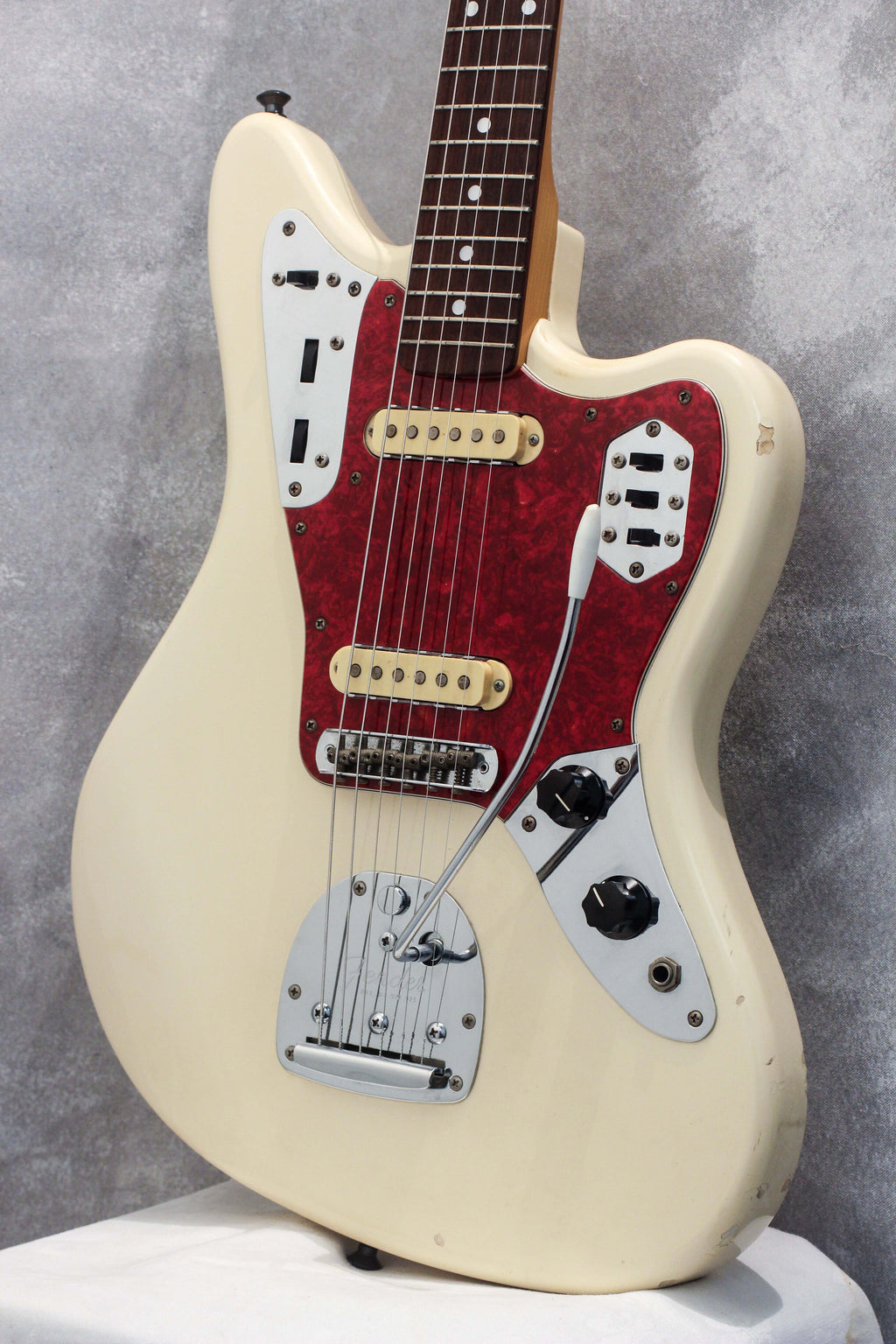 Fender Japan Jaguar JG66-85 Vintage White 1998