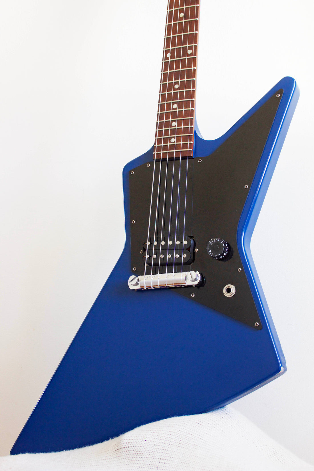 Gibson Melody Maker Explorer Satin Blue 2011