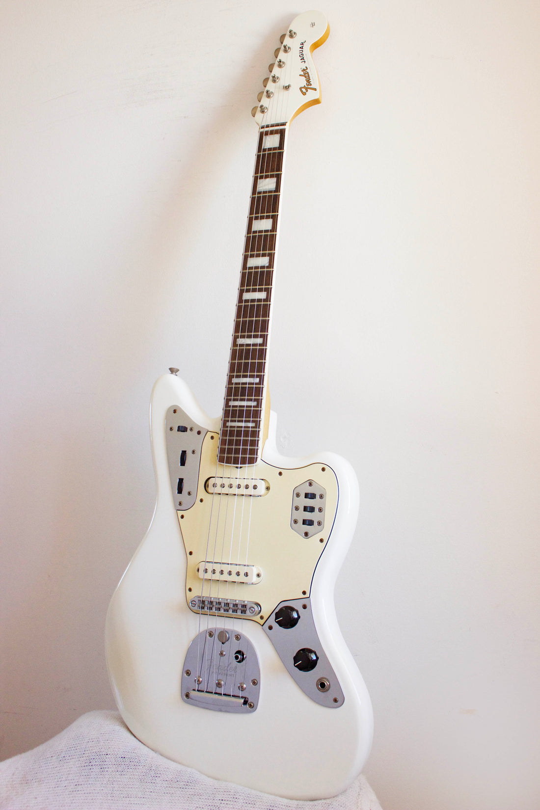 Fender Ken Custom Jaguar FSR Arctic White 2013