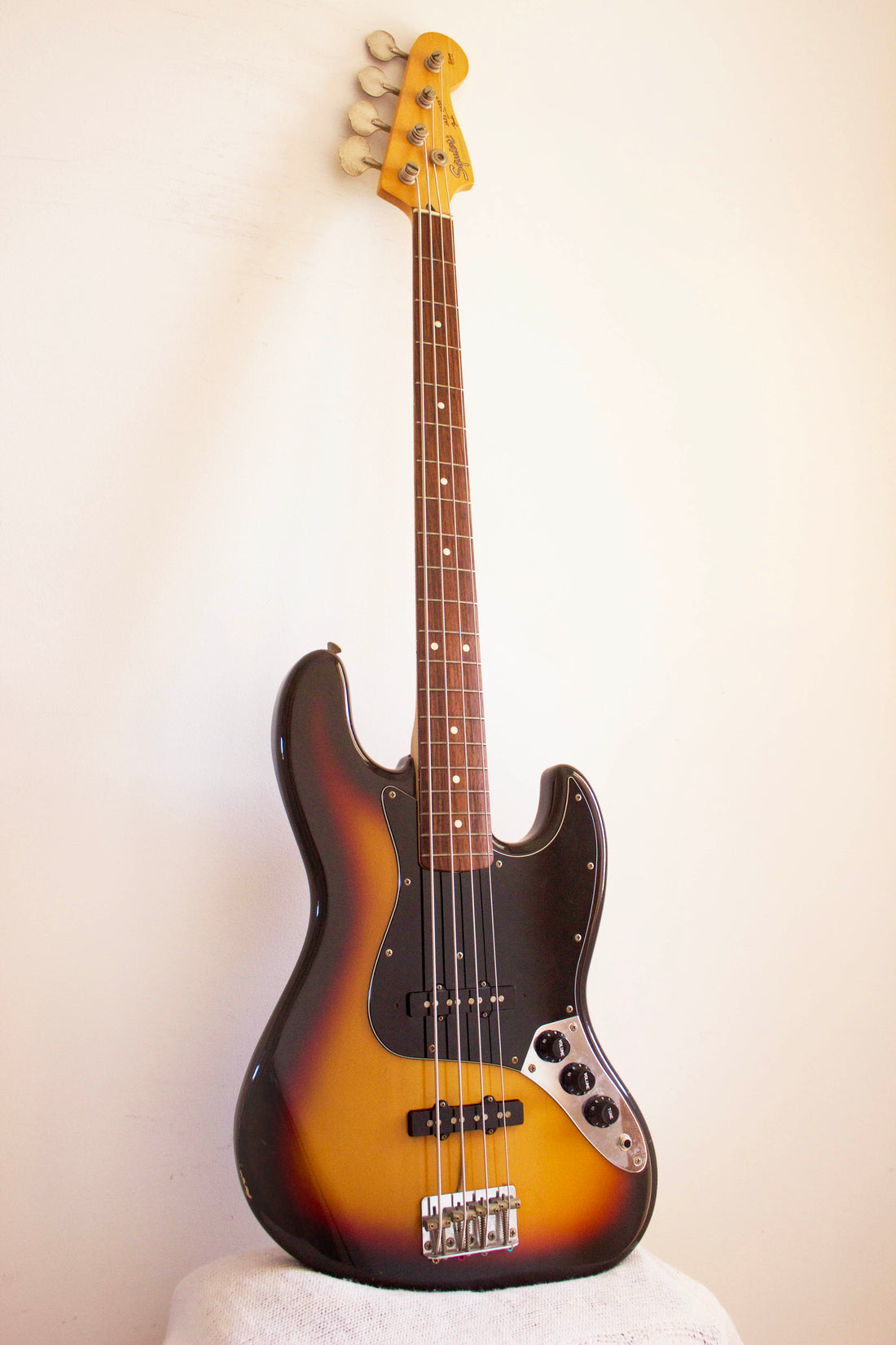 Squier MIJ Jazz Bass Silver Series Sunburst 1993/4