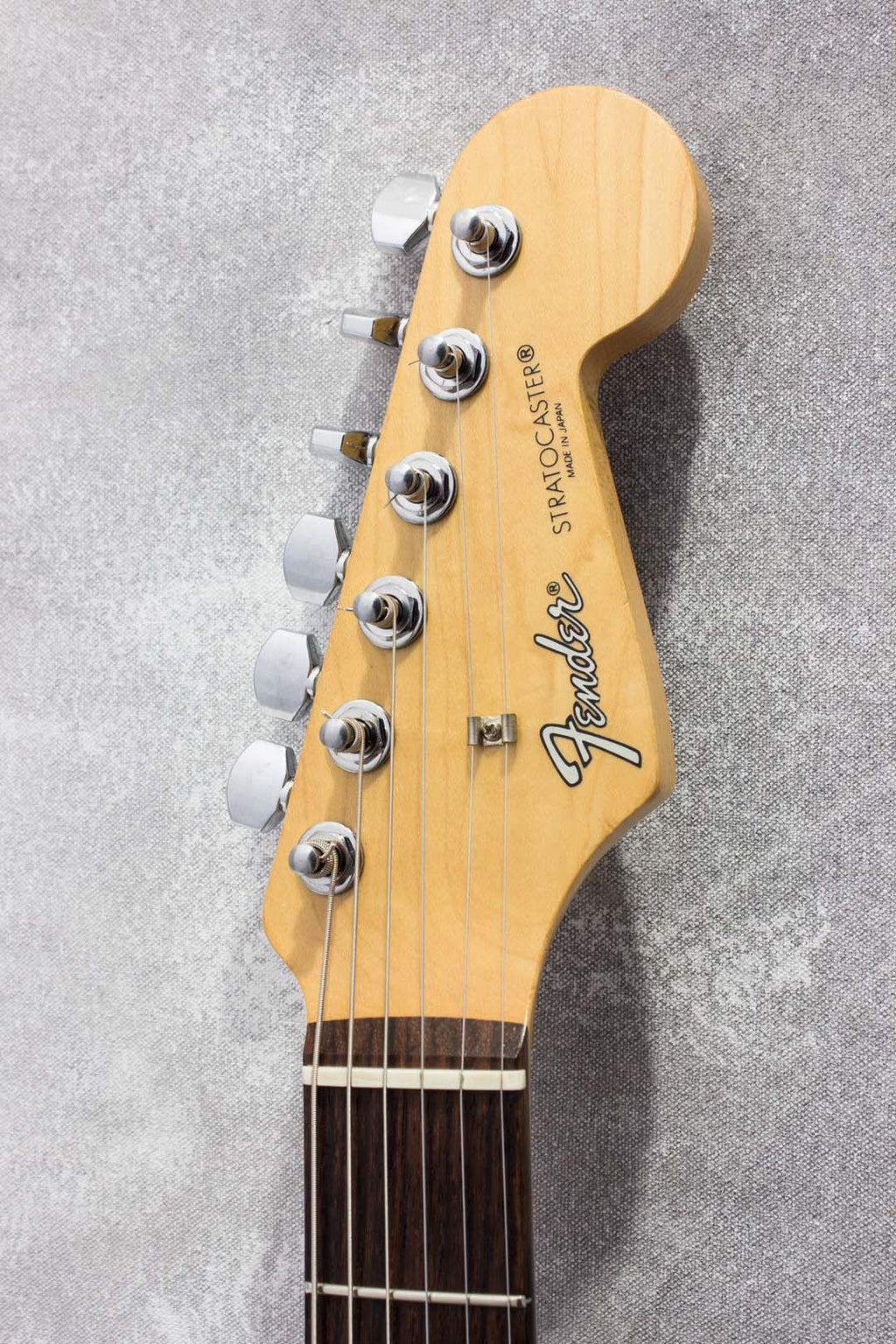 Fender Japan Standard Stratocaster ST-43 Rebel Yellow 1998