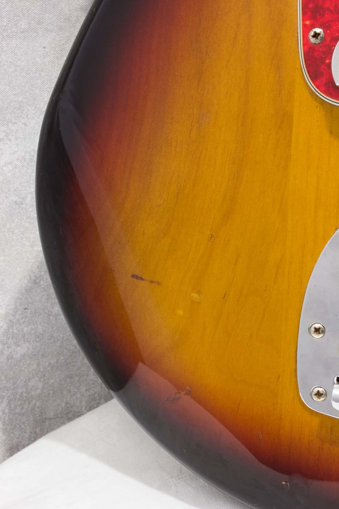 Fender Japan Jaguar JG66-85 Sunburst 1998