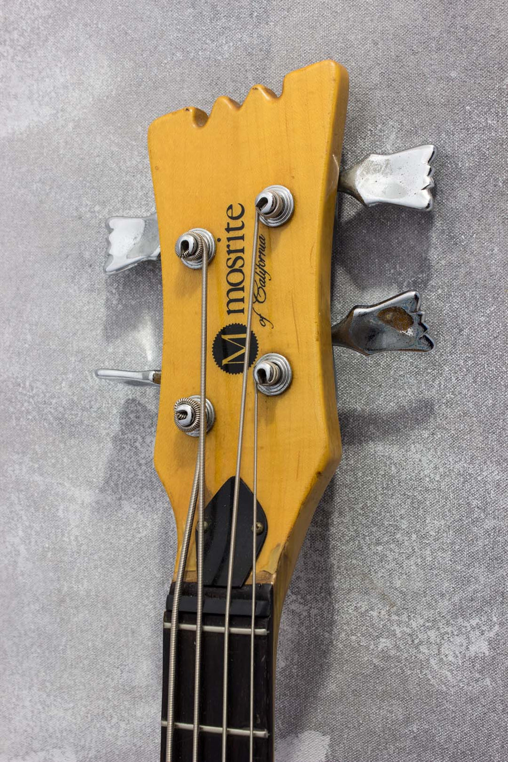 Mosrite Celebrity III Bass Red 1968