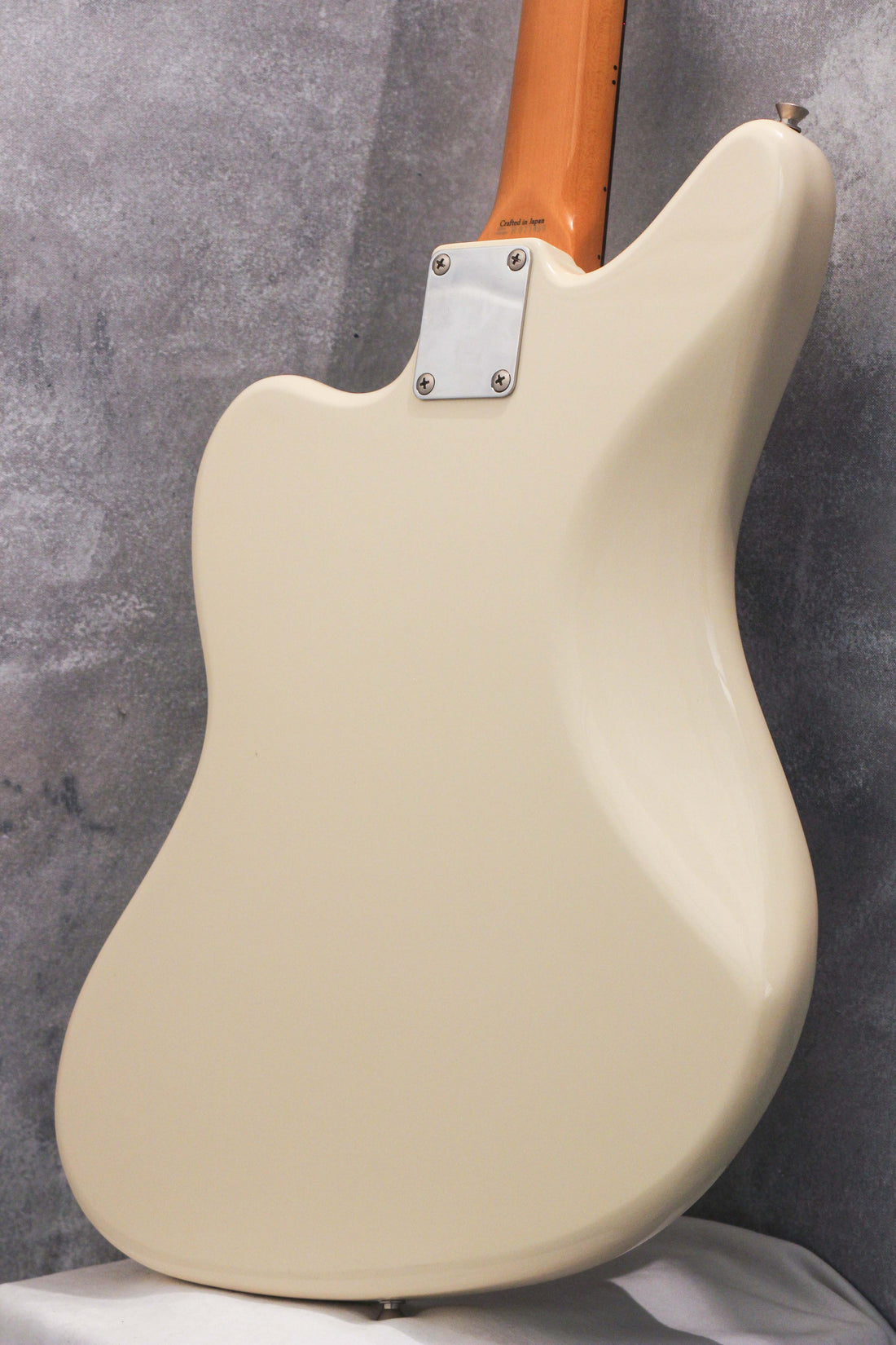 Fender Japan Jaguar JG66-85 Vintage White 2004