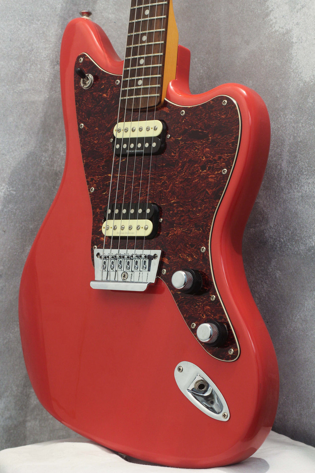 Squier Vintage Modified Jaguar HH Fiesta Red 2010