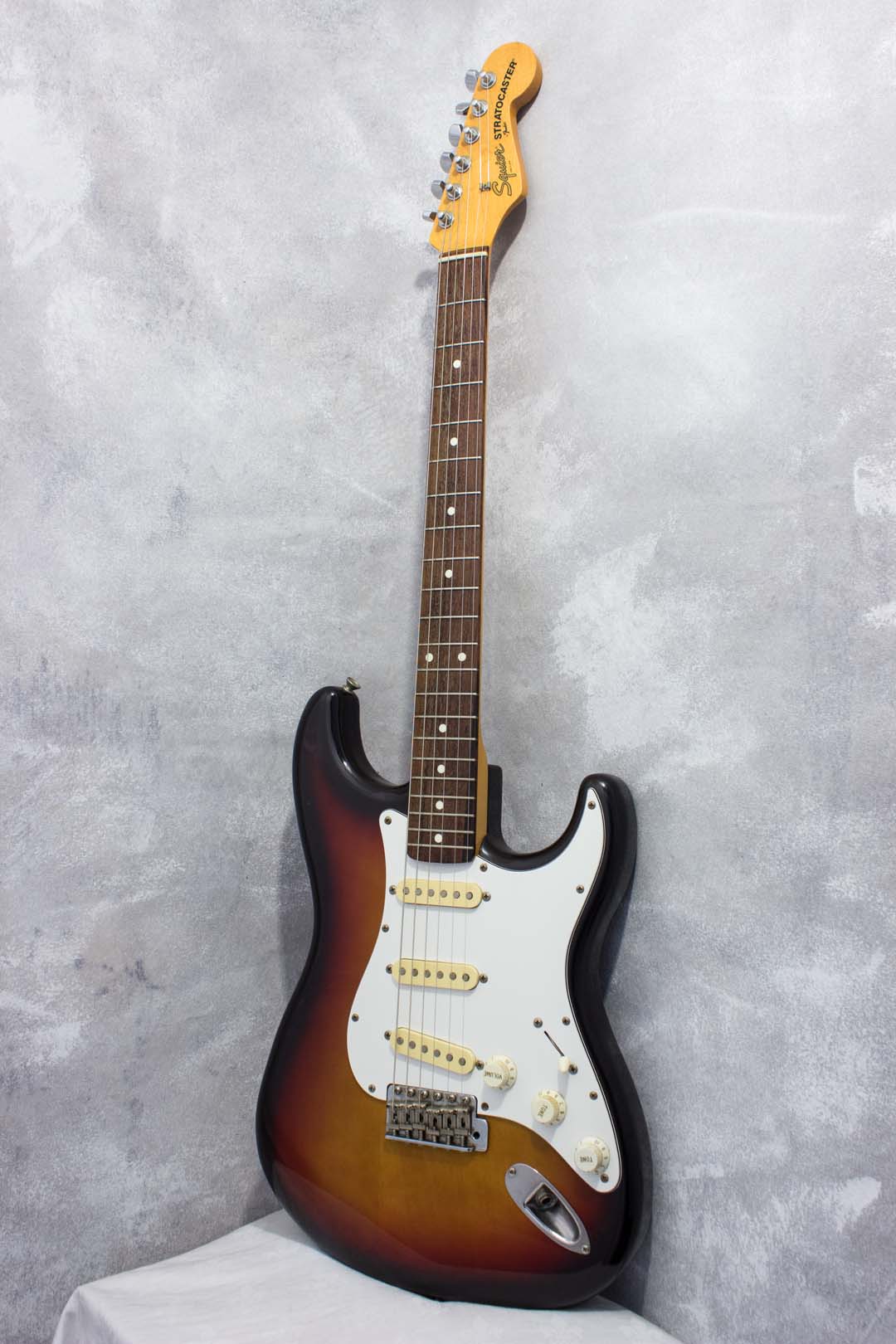 Squier Stratocaster SST30 Sunburst MIJ 1987