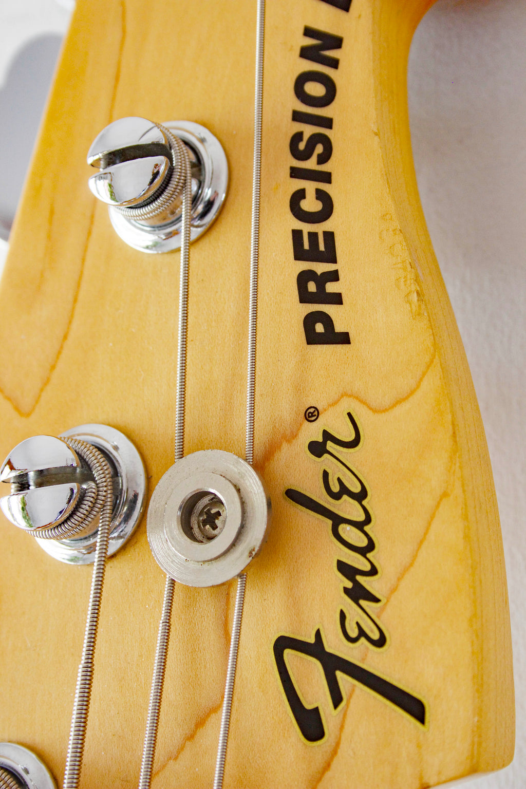 Fender American Special Precision Bass Sunburst 2011