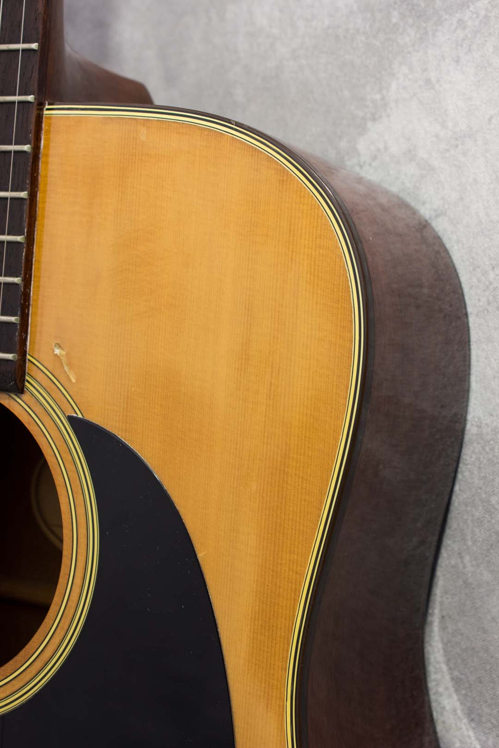 Morris W-18 Dreadnought Acoustic 1980