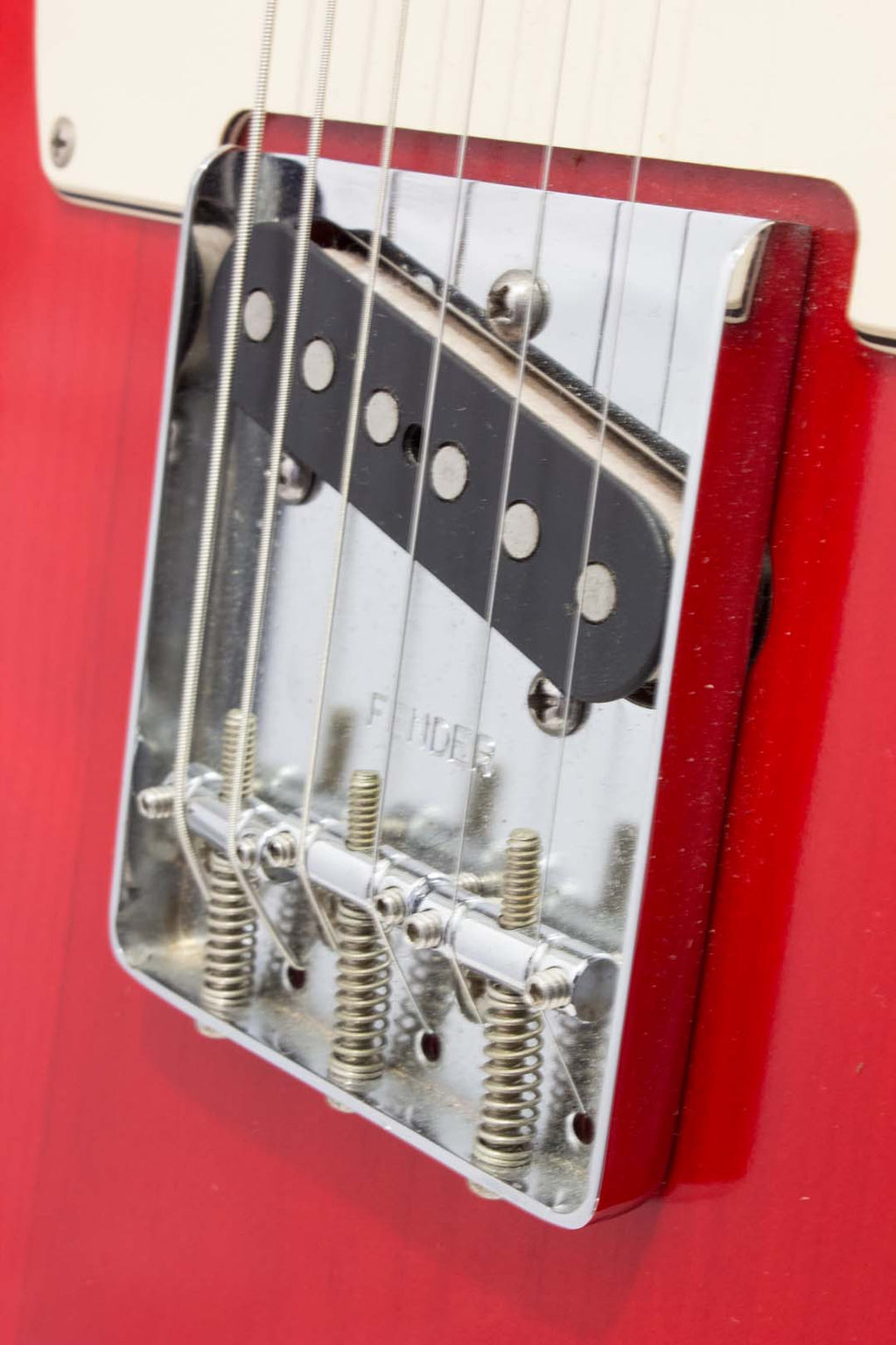 Fender Highway One Telecaster Satin Trans Red 2005