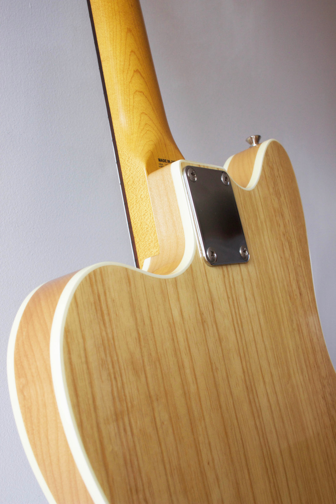 Fender Semi-Hollow Jazzmaster JM/HO Burgundy Mist Metallic 2010