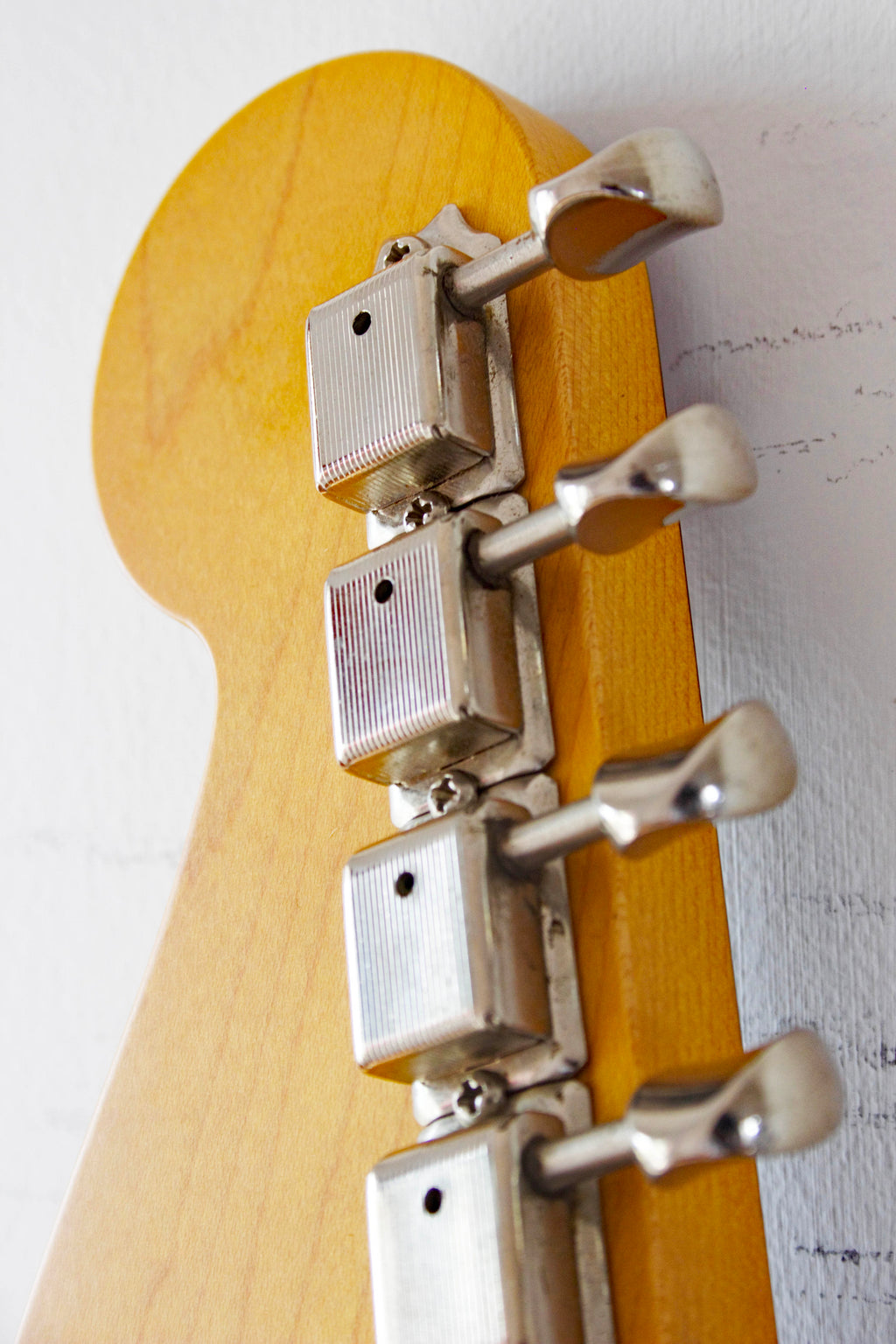 Fender Semi-Hollow Jazzmaster JM/HO Burgundy Mist Metallic 2010