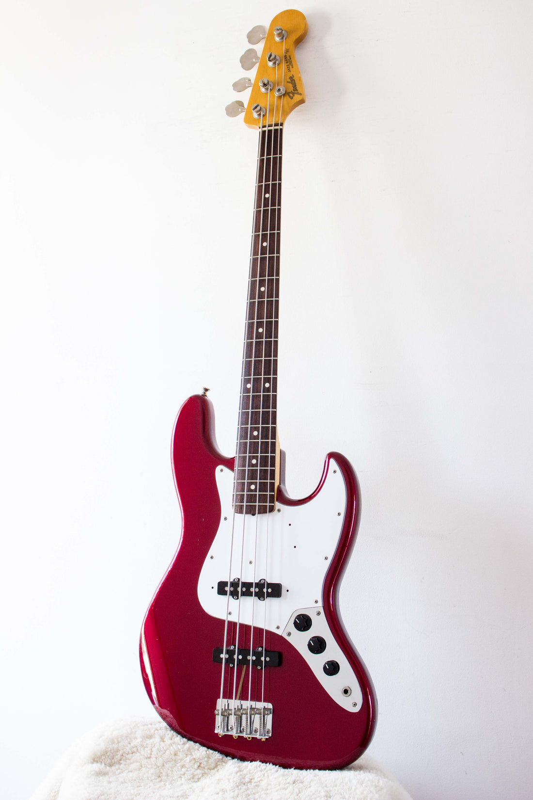 Fender Japan ‘62 Reissue Jazz Bass JB62-75US Old Candy Apple Red 2004