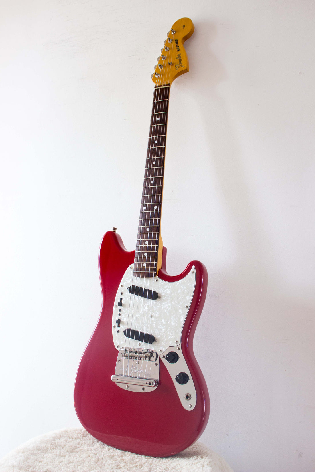 Fender Japan '66 Reissue Mustang MG66-66 Torino Red 2004