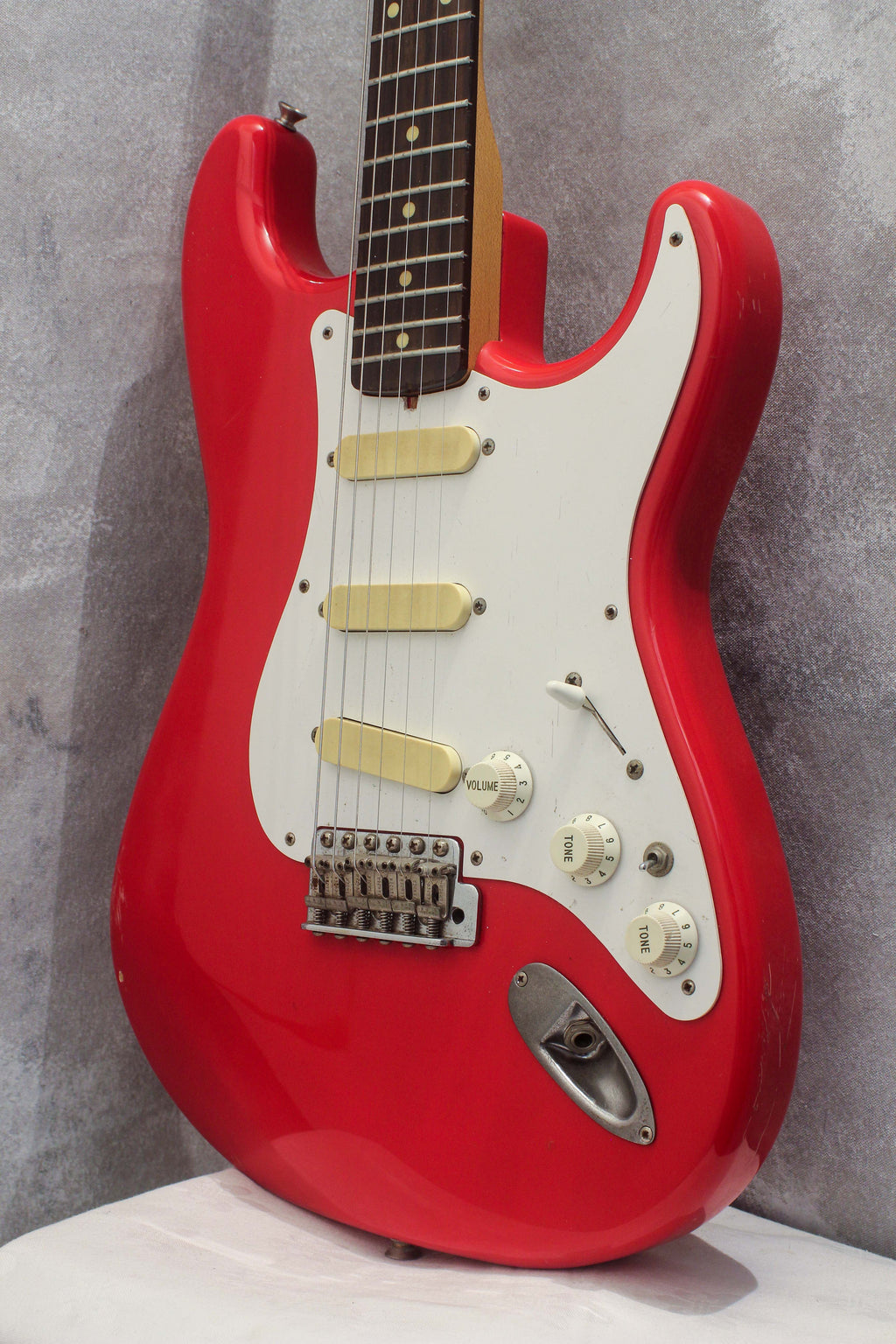 Fender Japan '54 Stratocaster ST54-85LS Fiesta Red 1987