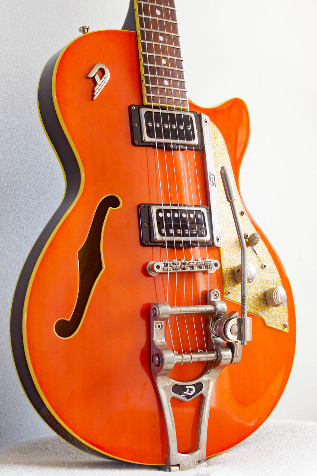 Duesenberg Starplayer TV Trans-Orange 2006