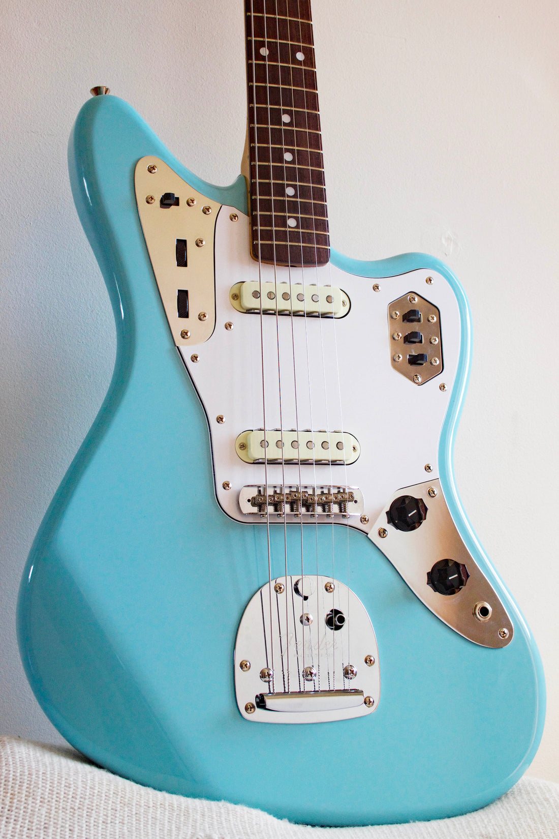 Fender Traditional 60s Jaguar Sonic Blue 2017