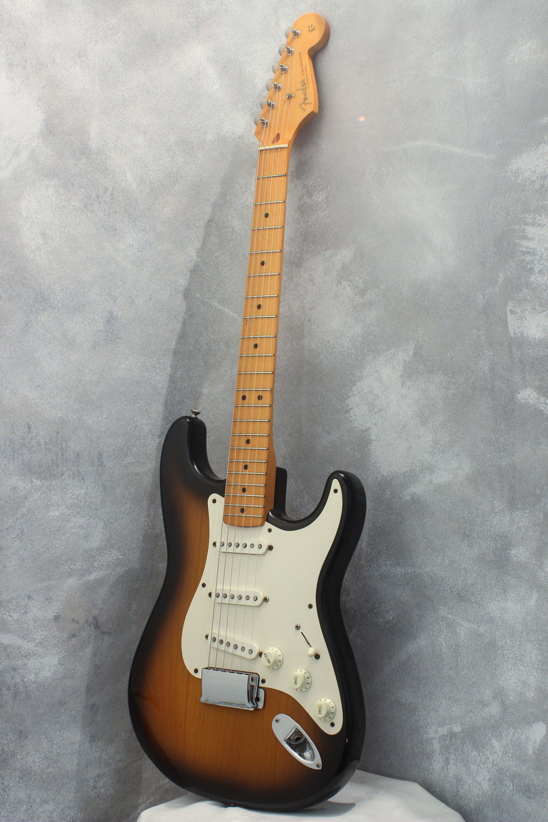 Fender American Vintage '57 Stratocaster Sunburst 1994