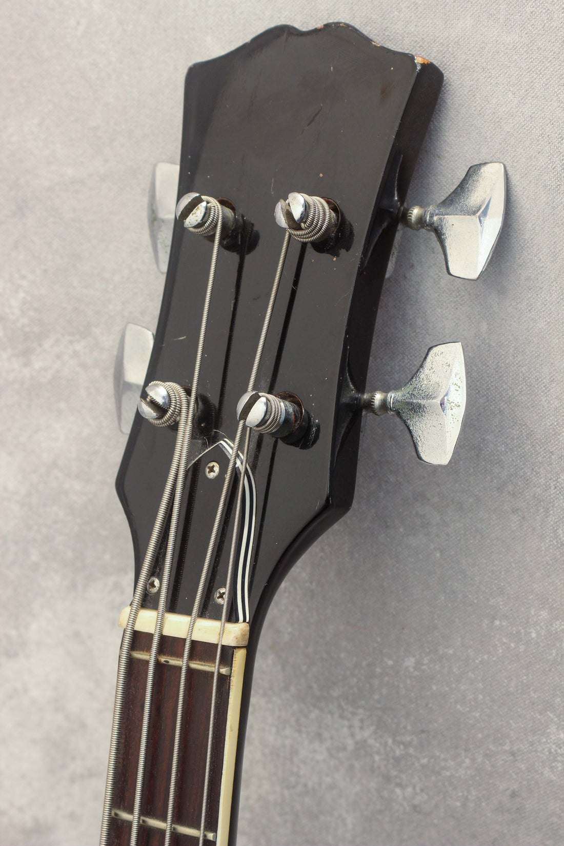 Tempo Hollow Body Bass Sunburst c1965