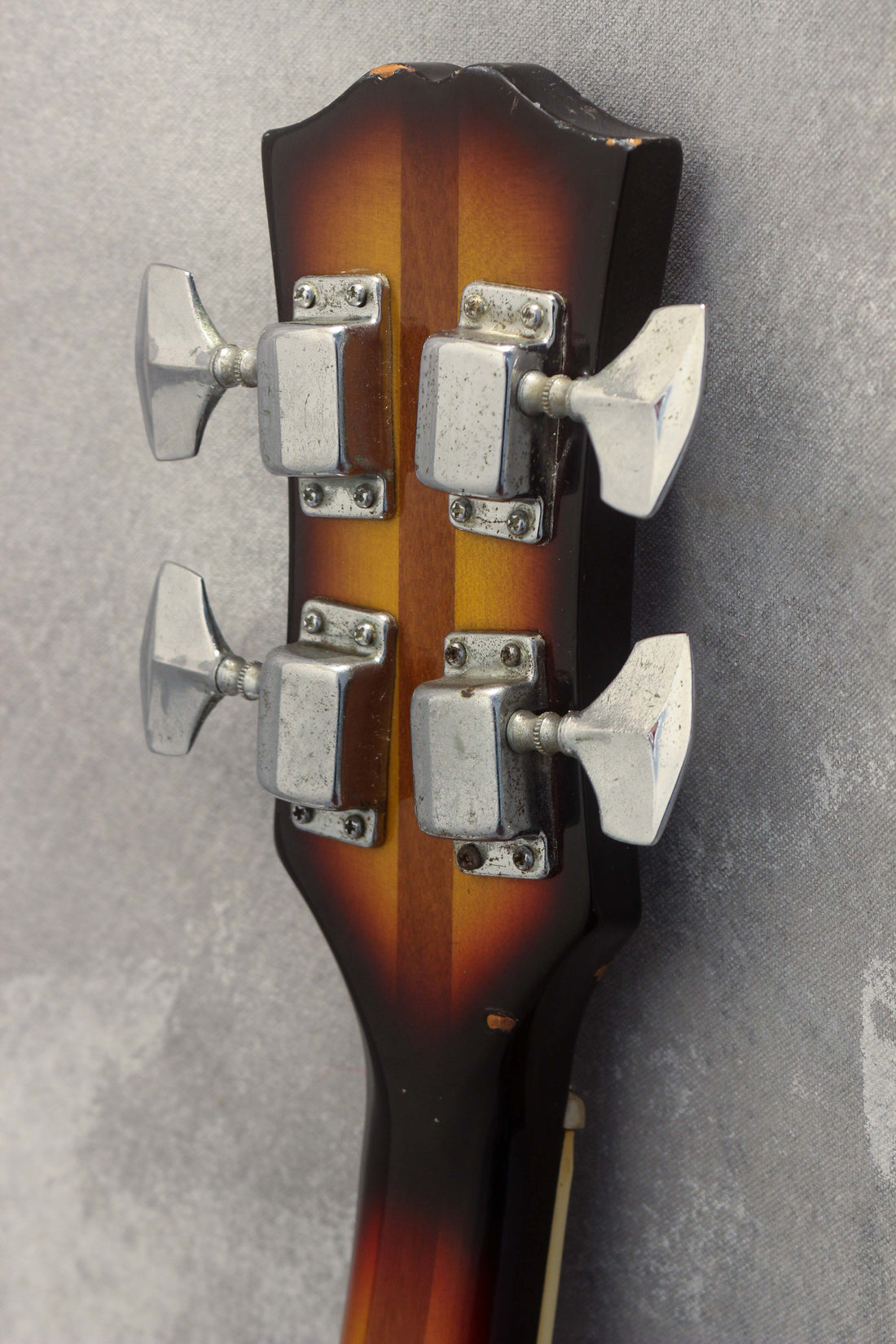 Tempo Hollow Body Bass Sunburst c1965