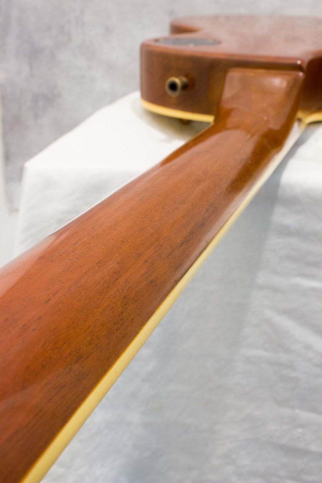 Tokai LS80 Love Rock Gold Top 1983