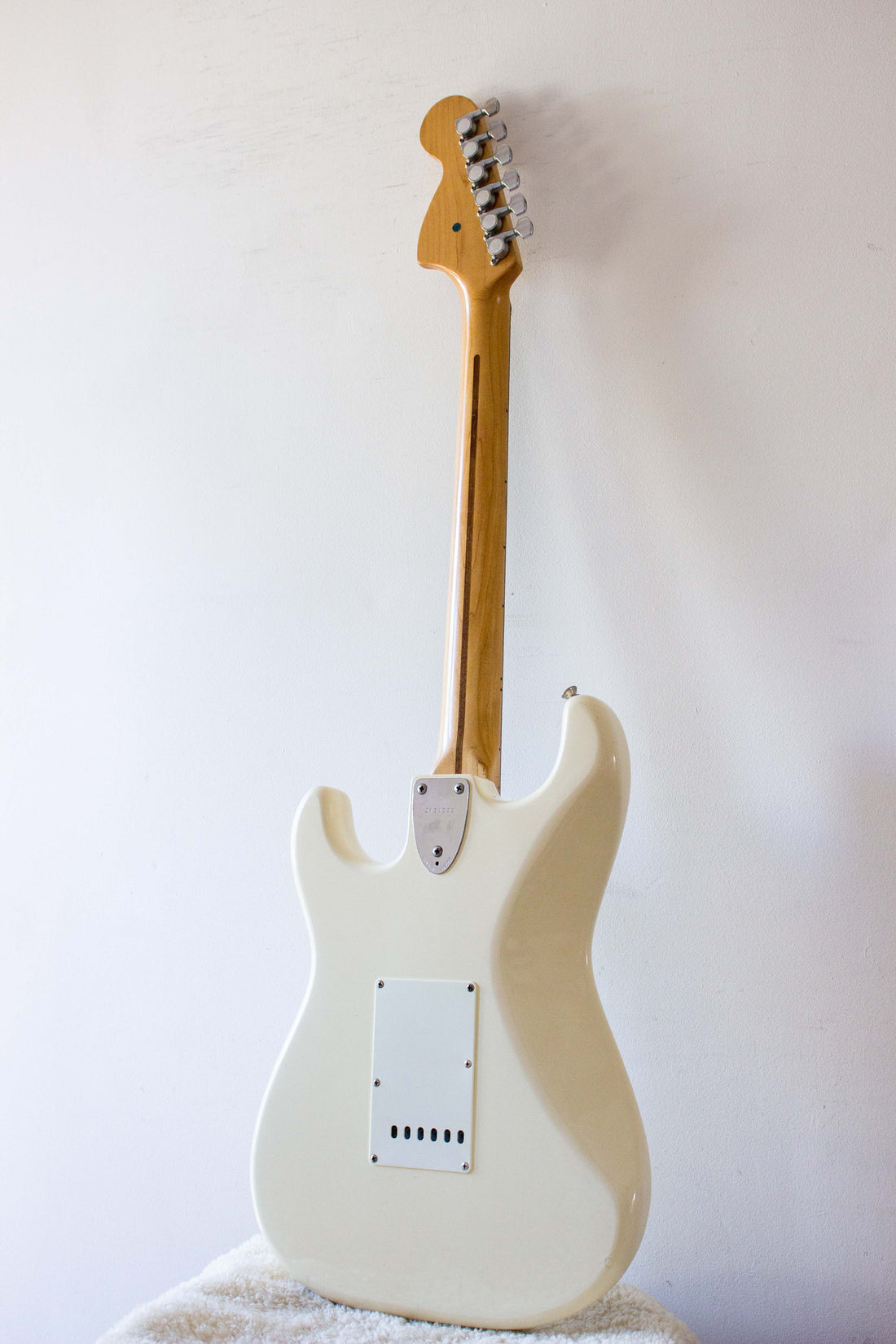 Squier MIJ Stratocaster CST-50 Scalloped Olympic White JV Serial 1983