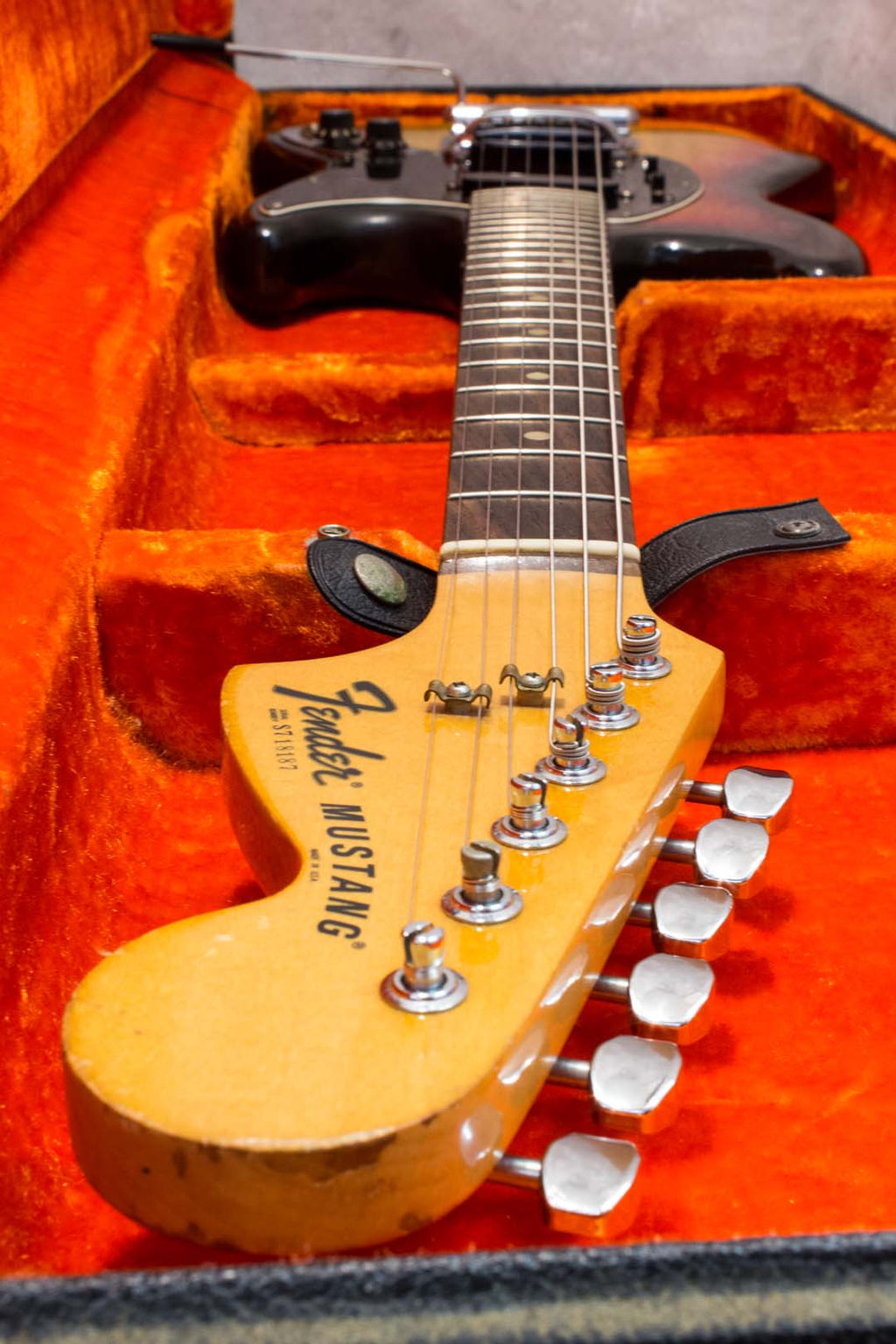 Fender Mustang Sunburst 1977