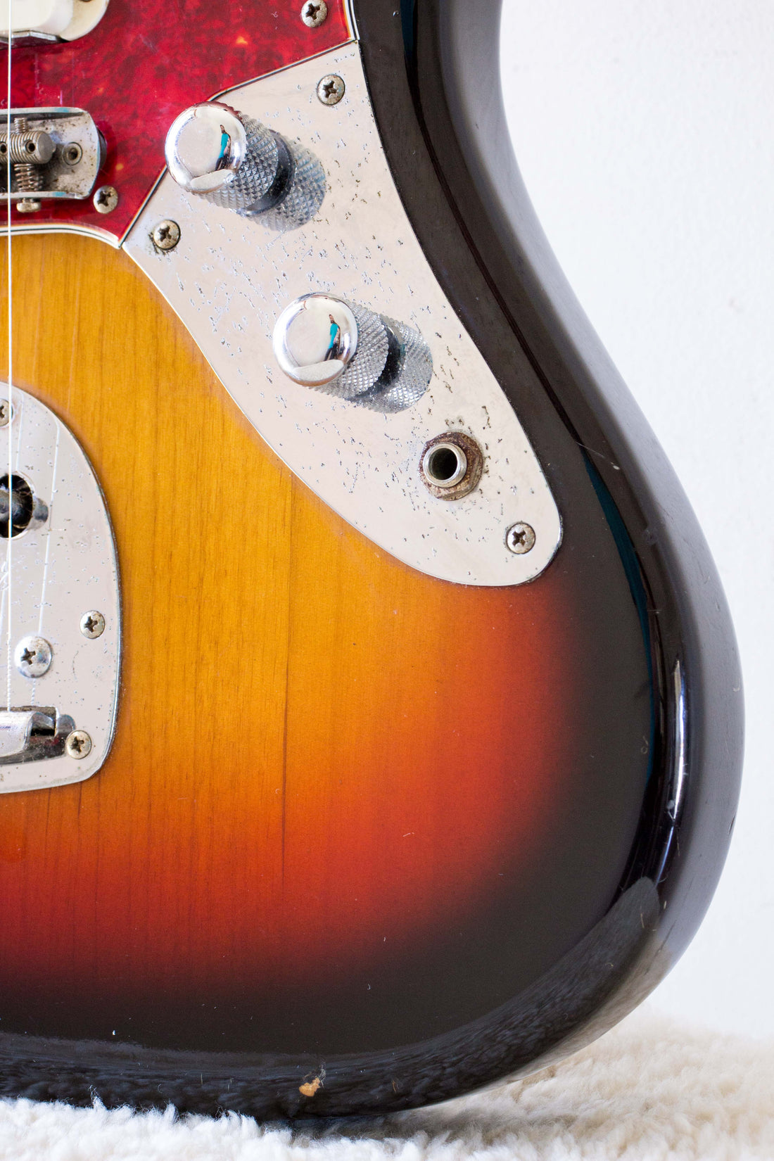 Fender Japan Jaguar JG66-85 Sunburst 2000