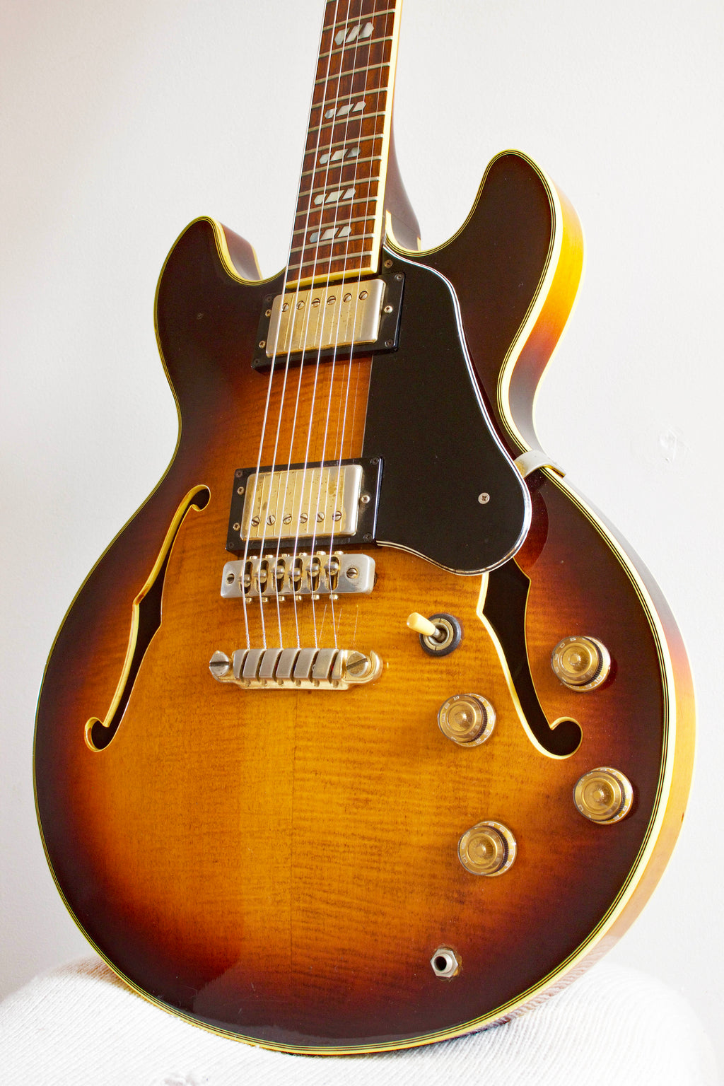 Greco Super View SV-800 Semi-Hollow Brown Sunburst 1979