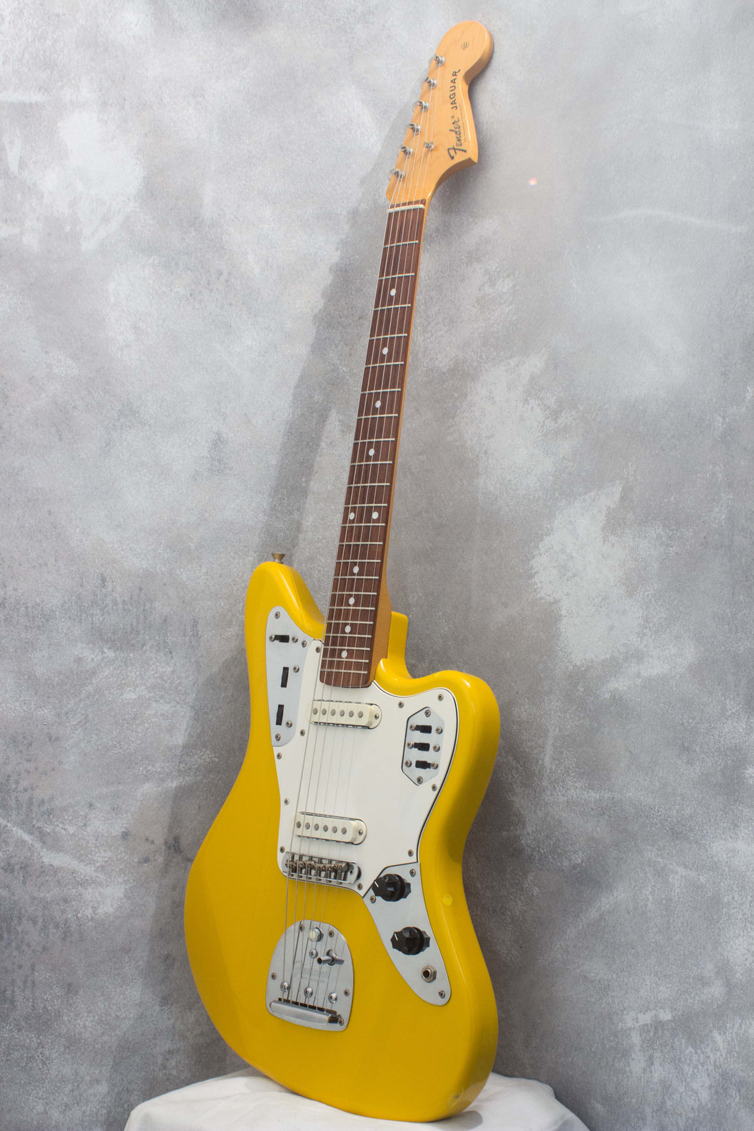 Fender Japan Jaguar JG66-85 Rebel Yellow 1998