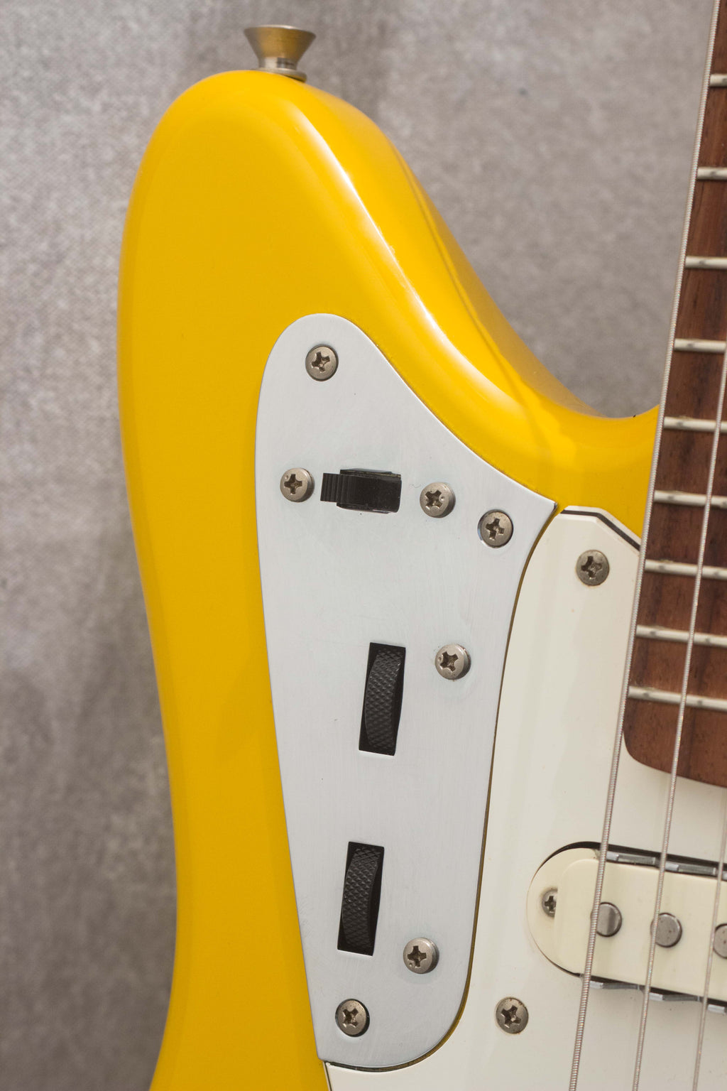 Fender Japan Jaguar JG66-85 Rebel Yellow 1998