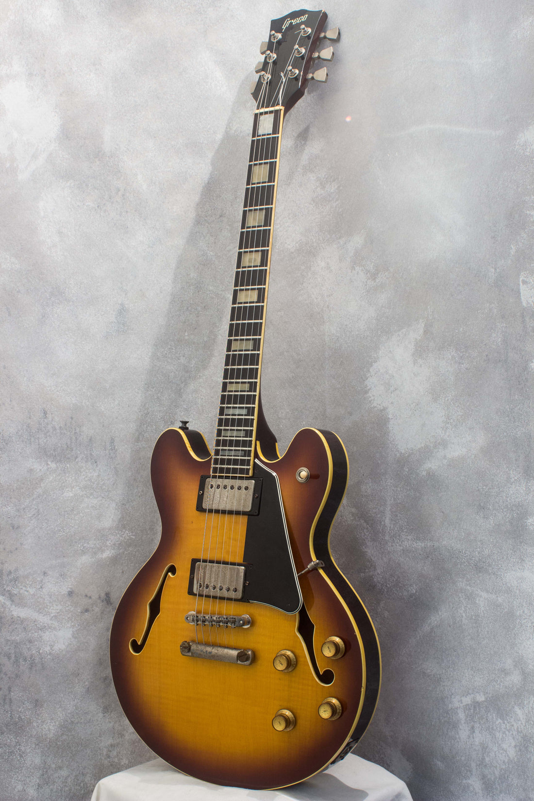 Greco SA-500 Semi-Hollow Brown Sunburst 1980