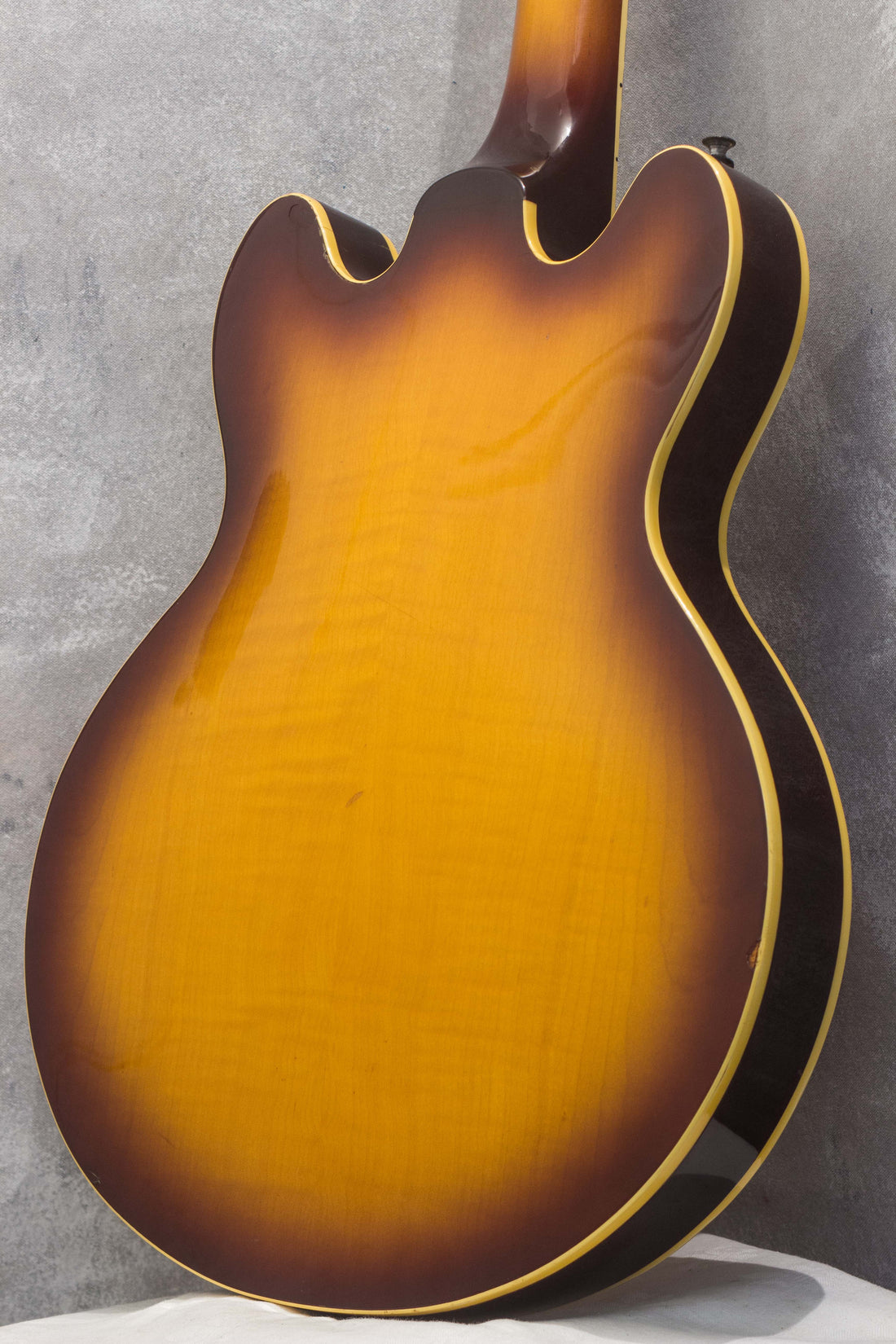 Greco SA-500 Semi-Hollow Brown Sunburst 1980