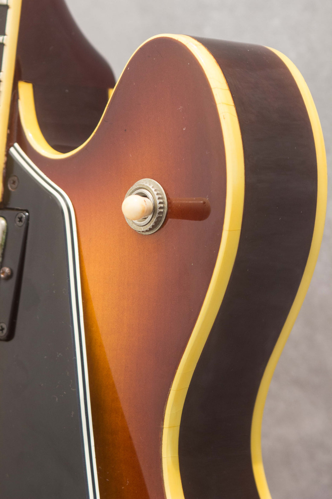 Greco SA-500 Semi-Hollow Brown Sunburst 1980