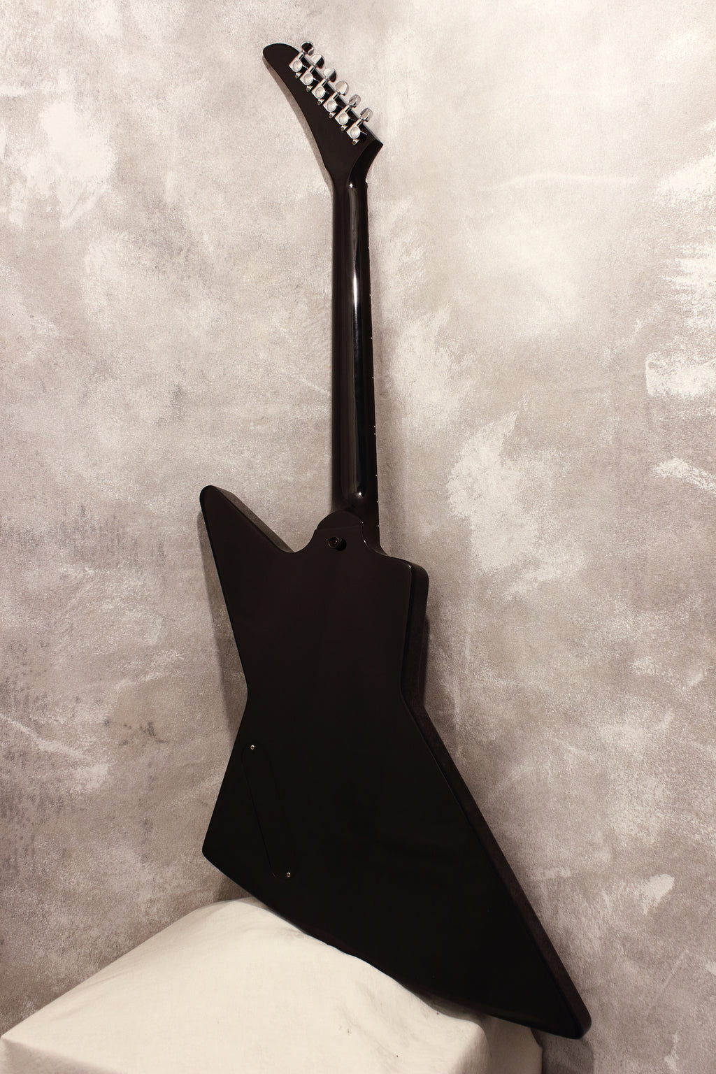 Gibson '76 Explorer Ebony 2008