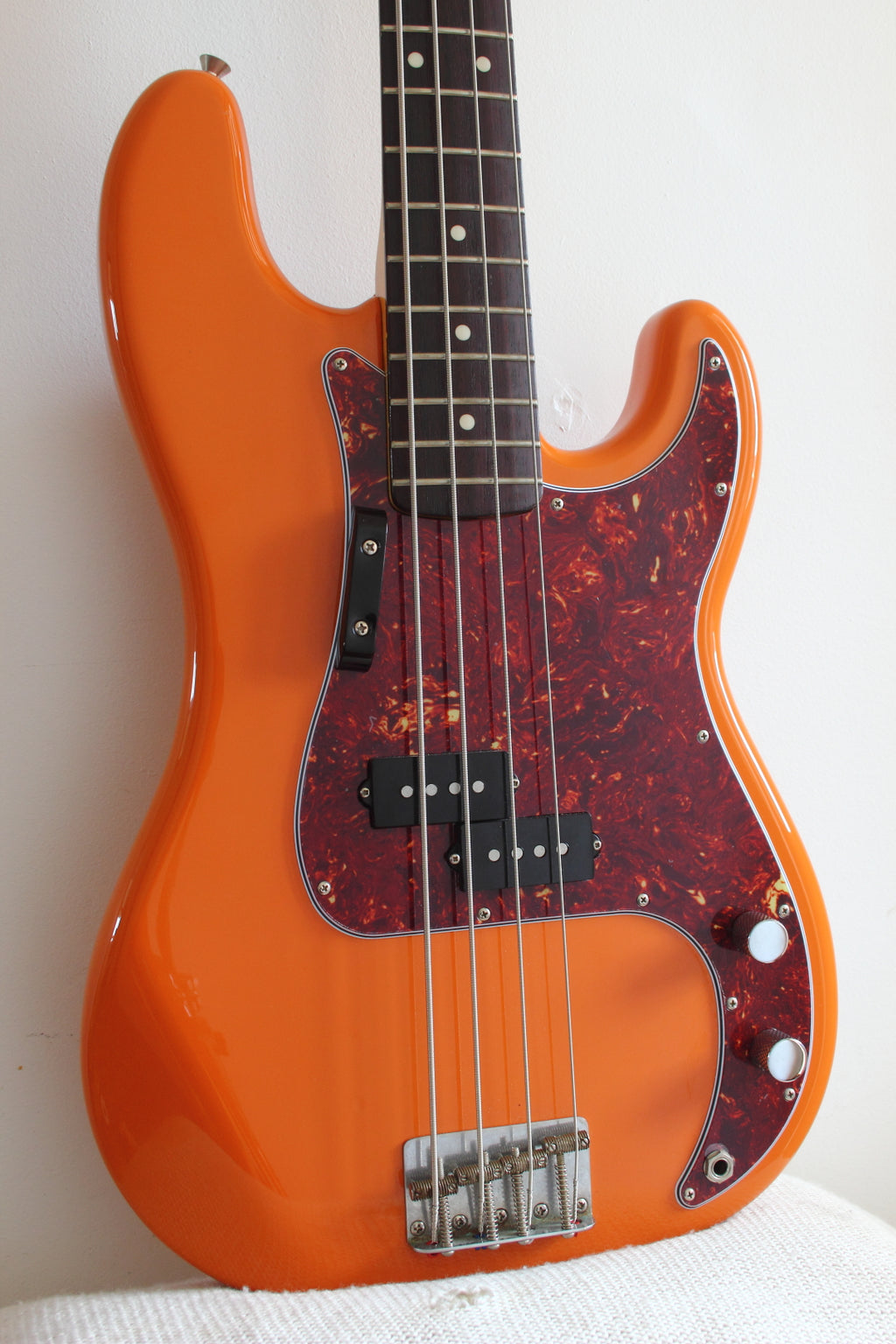 Fender '70 Reissue Precision Bass Capri Orange 1999-02