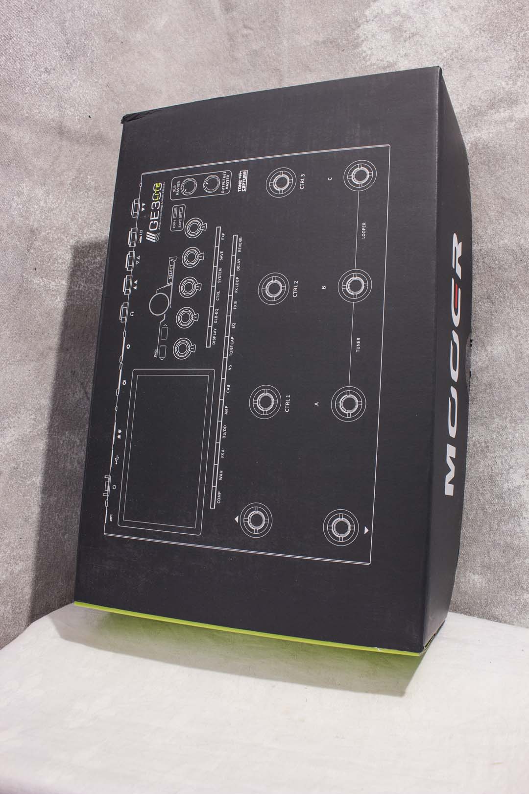 Mooer GE300 Lite Amp Modelling Multi Effects Processor