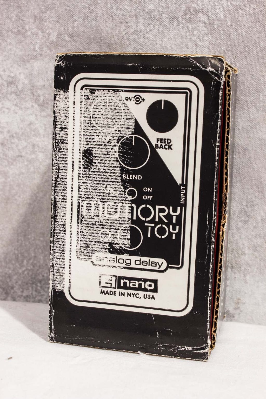 Electro-Harmonix Memory Toy Analog Delay Pedal