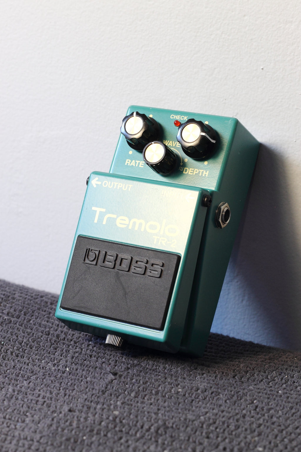 Boss TR-2 Tremolo Pedal
