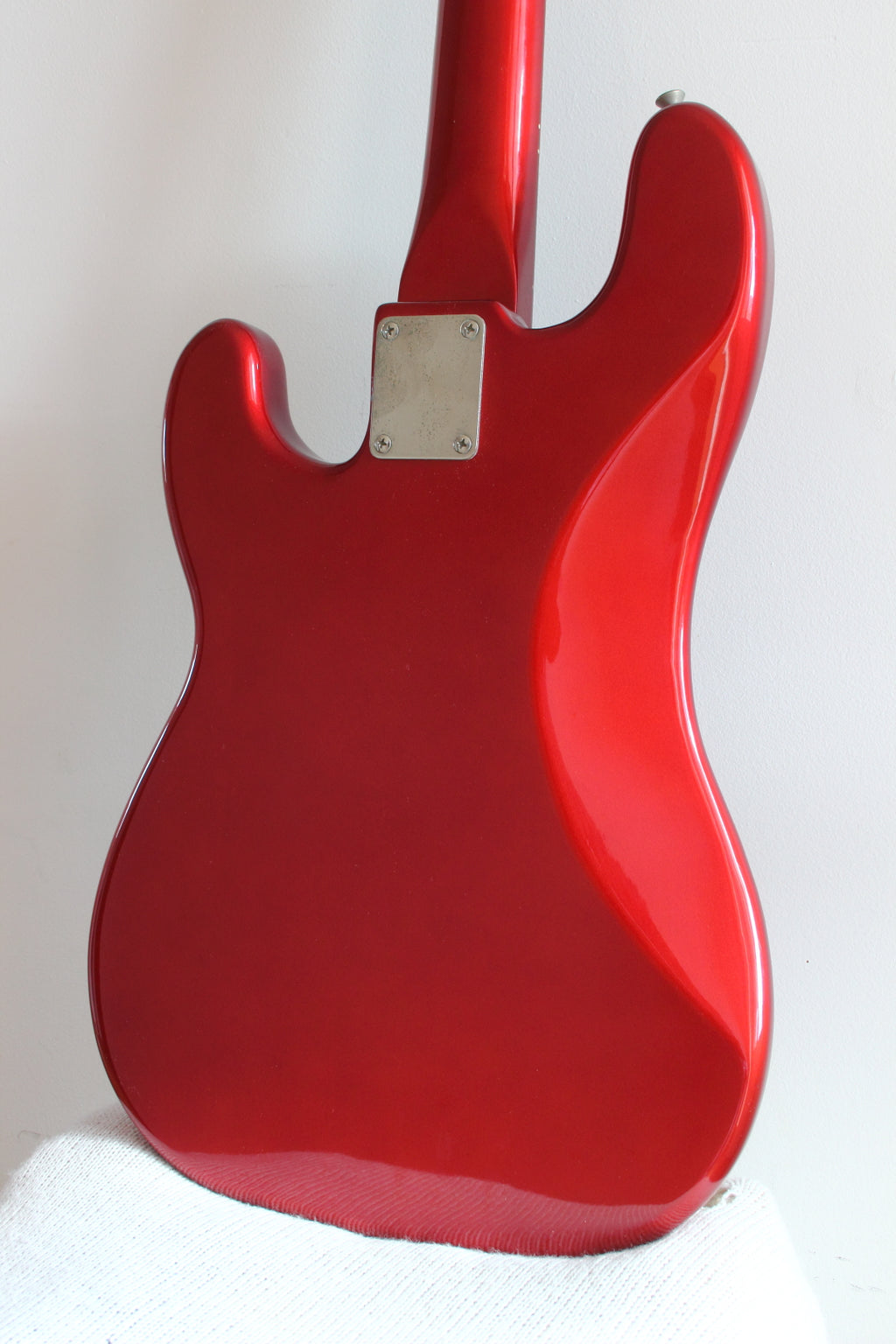 Yamaha PB400RA Pulser Bass Candy Apple Red 1985