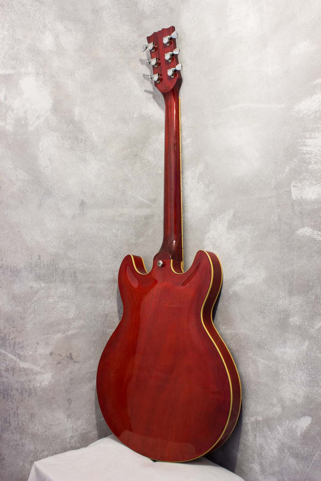 Yamaha SA700 Super Axe Persimmon Red 1978