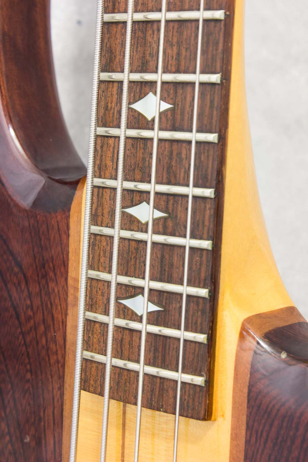 Aria Pro II TSB-650 Thor Sound Bass Walnut 1982