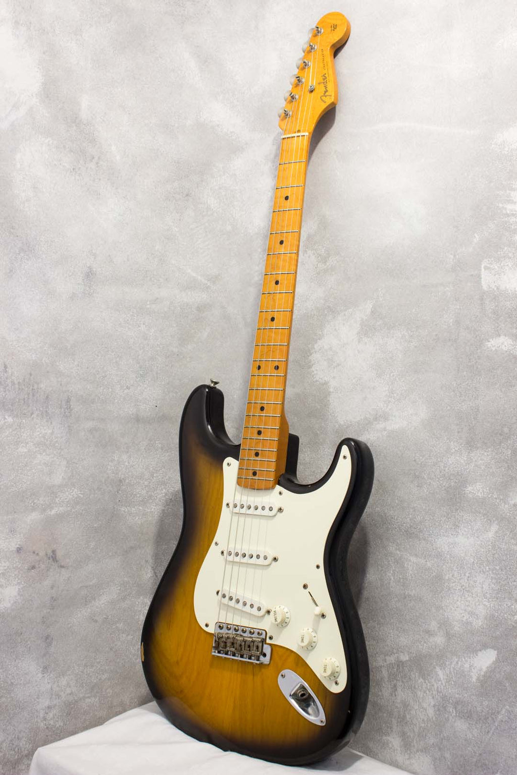 Fender 40th Anniversary American Vintage '54 Stratocaster Sunburst 1994