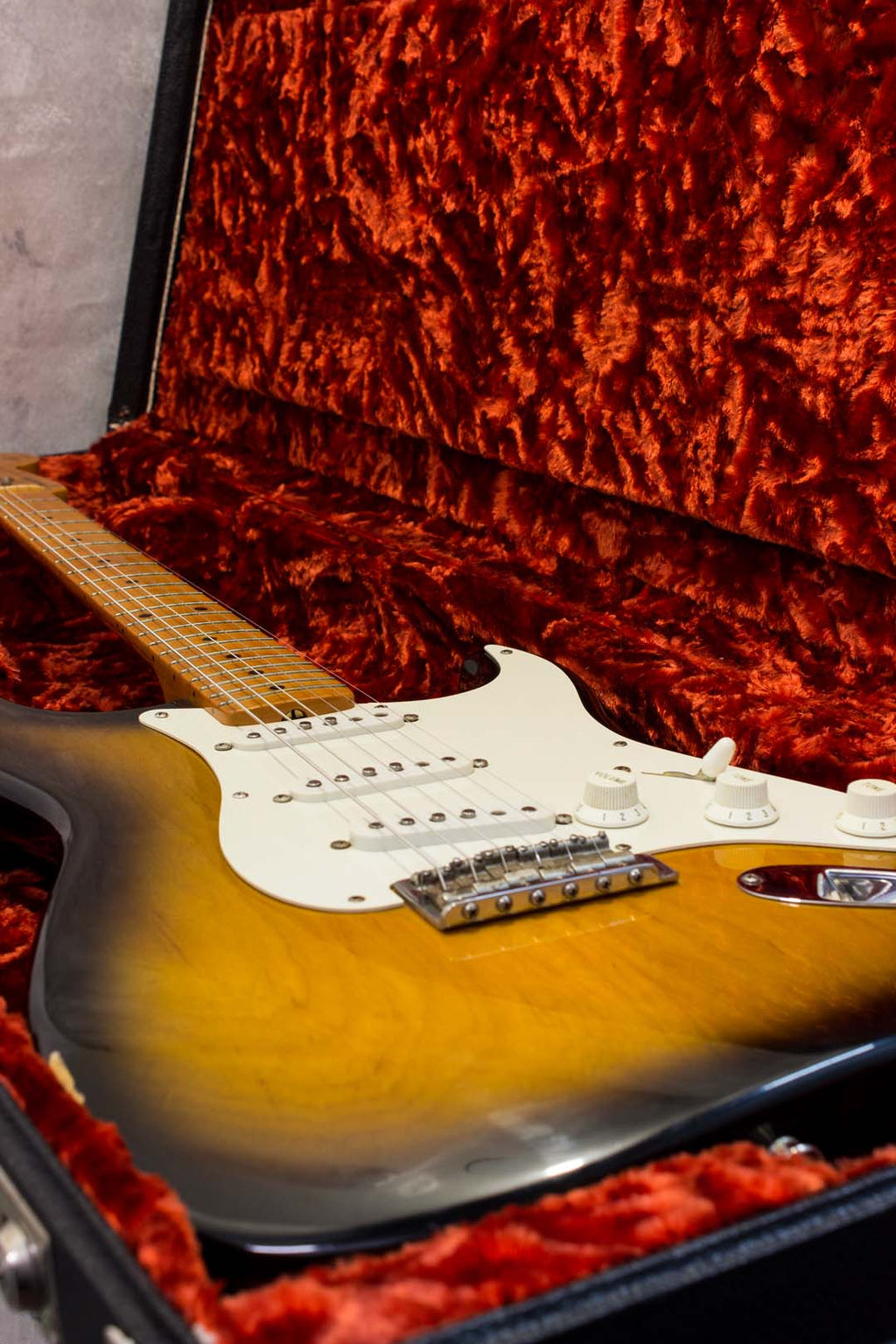 Fender 40th Anniversary American Vintage '54 Stratocaster Sunburst 1994