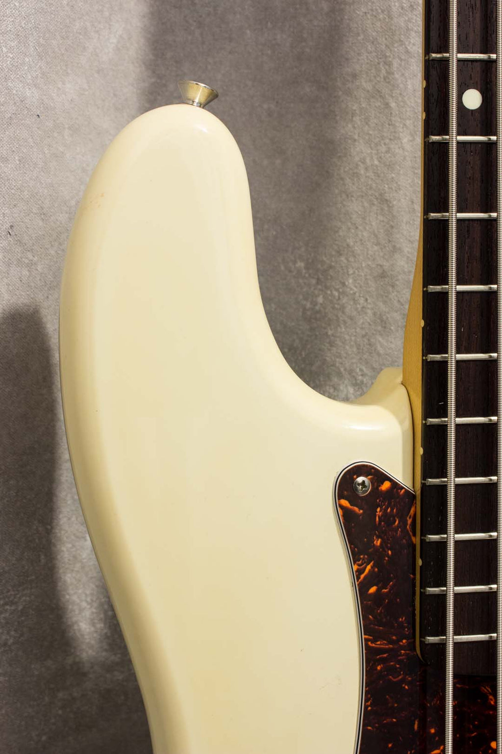 Fender Japan '62 Precision Bass PB62-55 Vintage White 1987