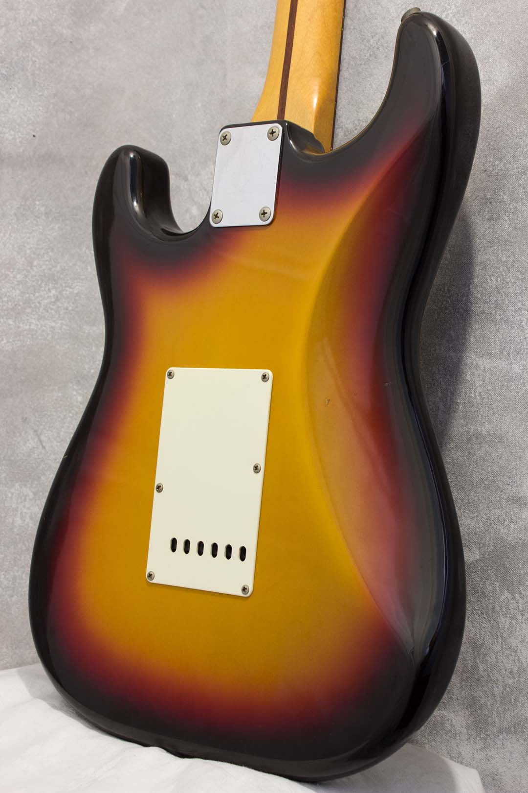 Squier MIJ Silver Series Stratocaster SST33 Sunburst 1992