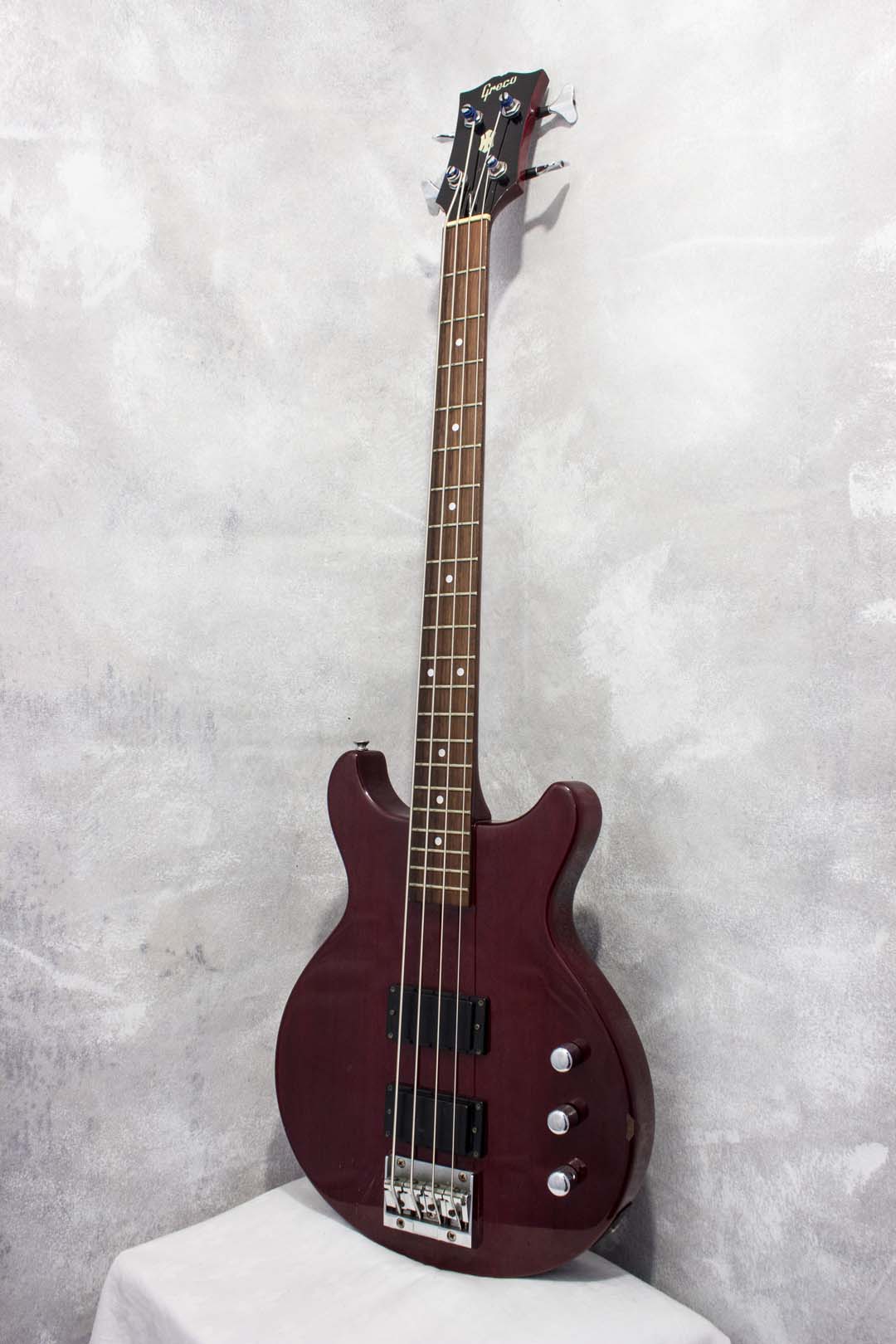 Greco TVB-650 Short Scale Bass Cherry 1989