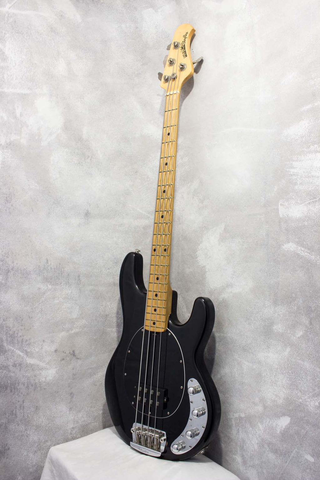 Ernie Ball Music Man Stingray 4H Black 2008